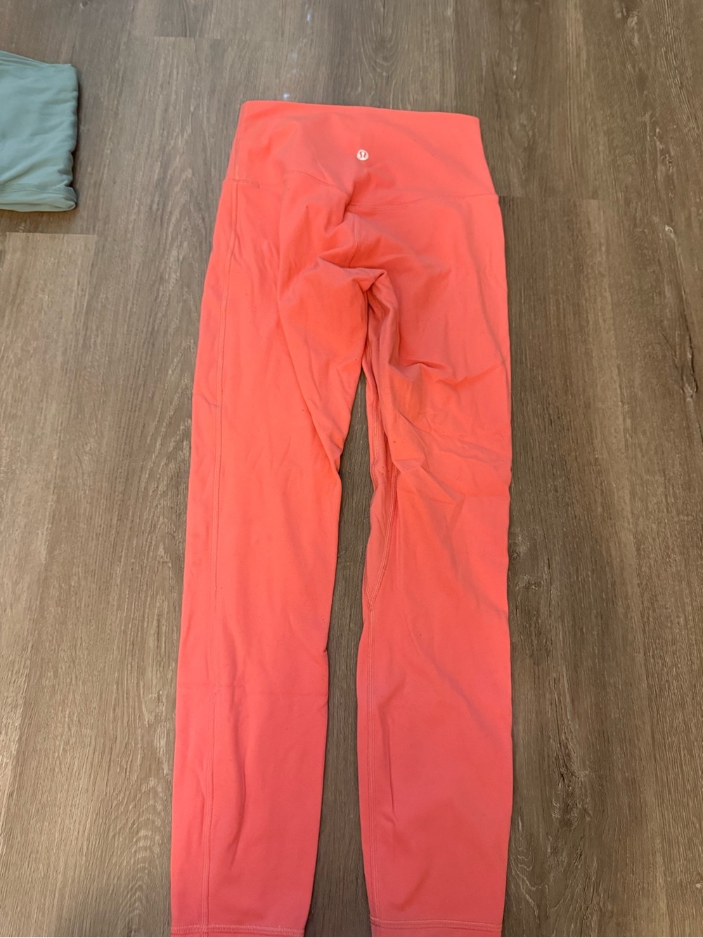 Lululemon Coral Leggings - Picture 3 of 3